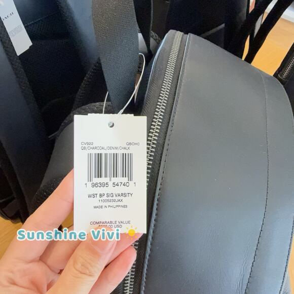 NWT Coach Cv922 West Backpack In Signature Canvas With Varsity Stripe - Picture 2 of 8